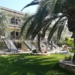 Marianna Πανσιόν 3*