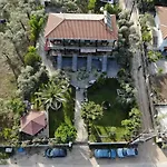 Marianna Πανσιόν Σκάλα Καλλιράχης