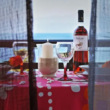 Marianna Pensión Skála Kallirákhis